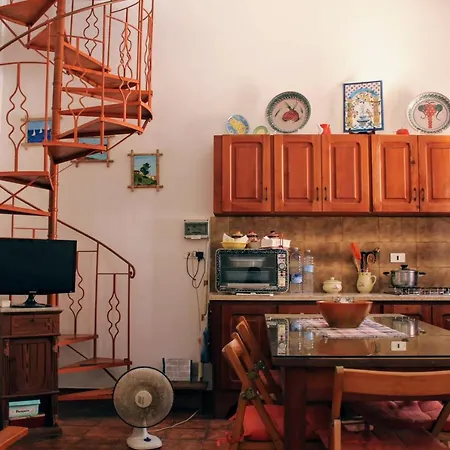 Casa vacanze Winding Staircase House *